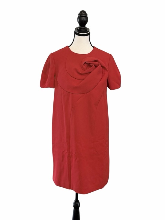 🌹 Sculptural Rose Red Cocktail Dress NWT BAESIC Signature Shift M - Picture 7 of 10